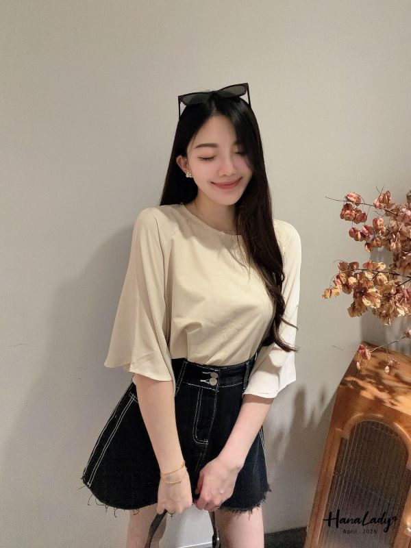 LFB15 廣州選品浪漫飄逸手袖上衣 