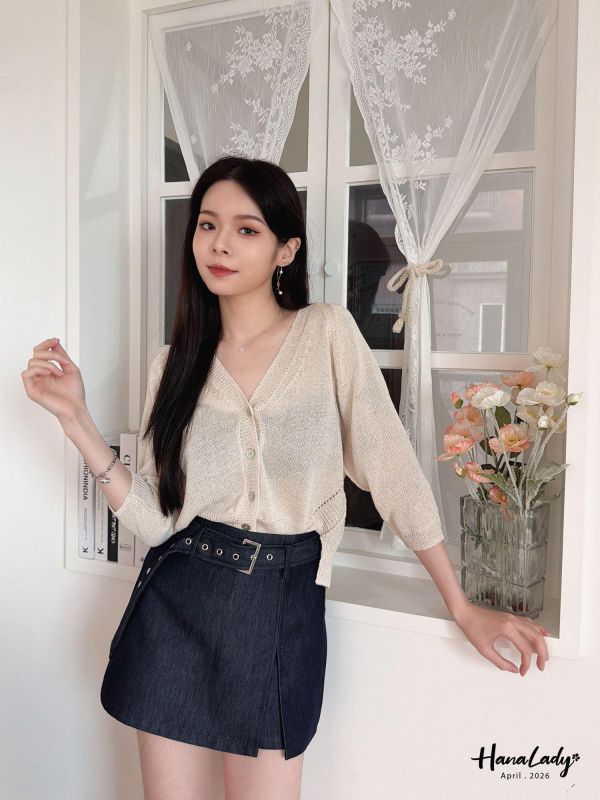 LFA54 貝殼釦點綴上衣罩衫 