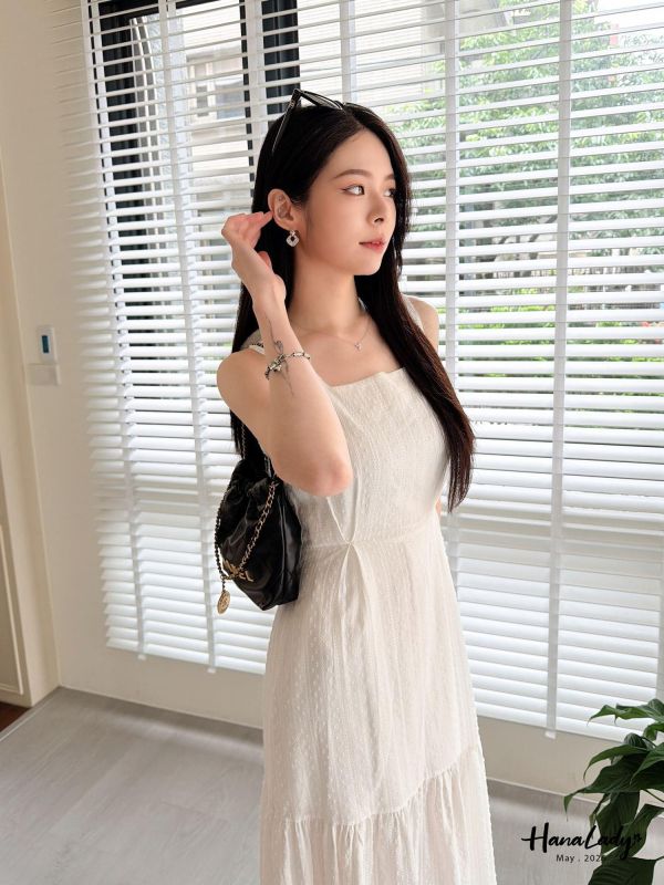 LWA56 溫柔布蕾絲背心長洋 