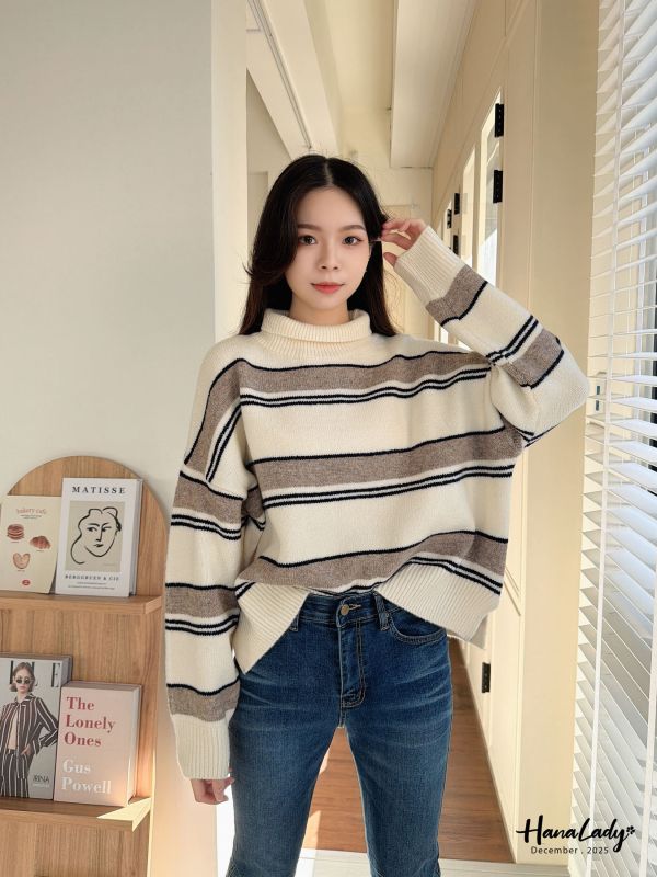 WQA74 配色條紋高領針織上衣 