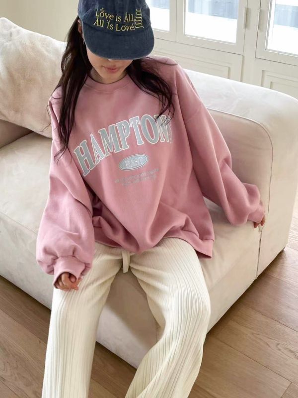 WQA64 馬卡龍色刺繡刷毛大學T 