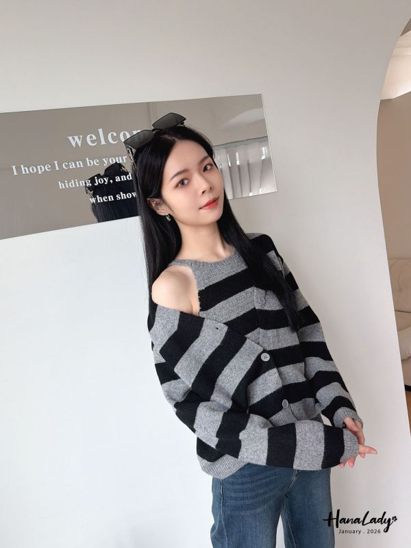 LEA13 兩件式削肩背心排釦針織上衣 