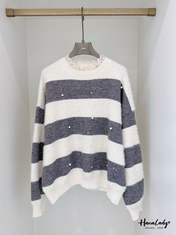 LEA33 蕾絲領釘珠條紋親膚上衣 