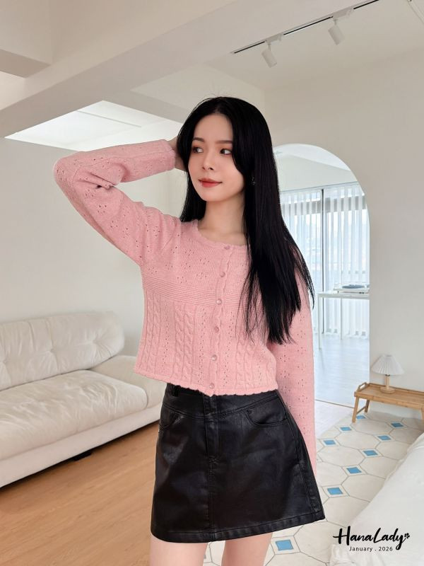 LEA60 簍空小花果凍釦針織上衣 