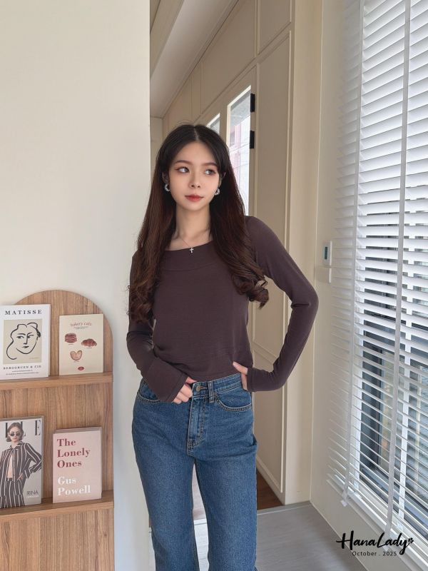 WTB16 圓領短版棉質上衣 