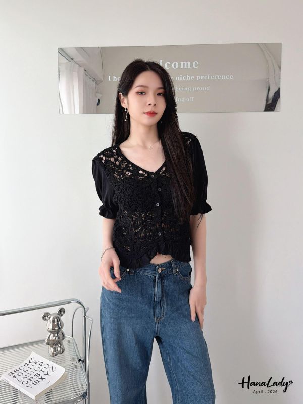 LFA12 高質感雕花布蕾絲上衣 