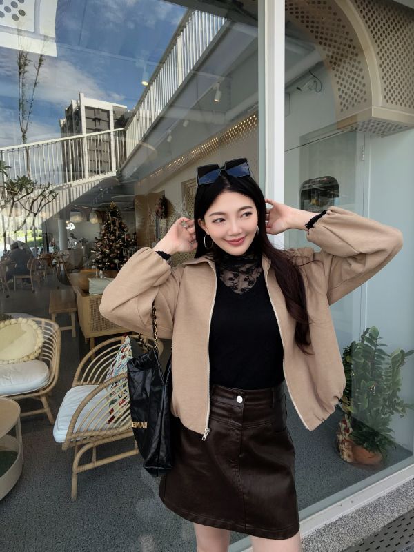 WQB24 極細棉絨感拉鍊翻領外套 