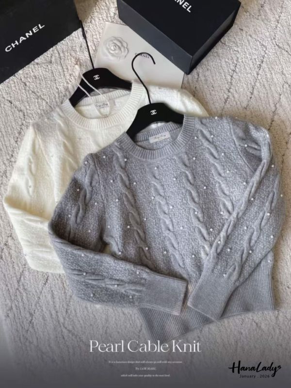 LEA01 釘珠坑條麻花針織上衣 