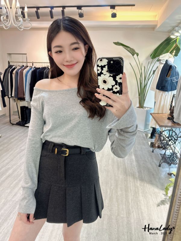 WSA42 斜領下開岔設計上衣 