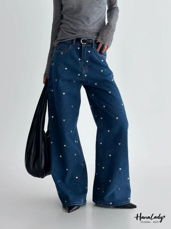 WTB28 燙銀愛心直筒丹寧褲 
