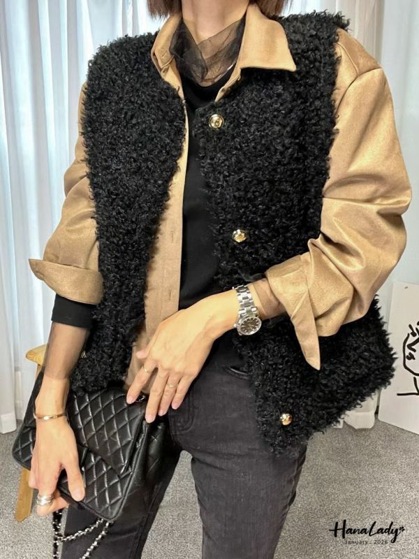 LEA44 泰迪熊Q毛金釦背心 