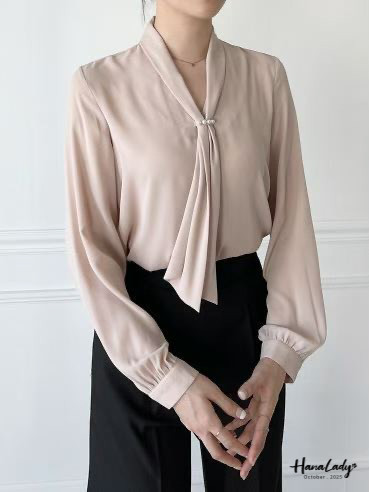 WTA65 柔美珍珠領巾雪紡衫 