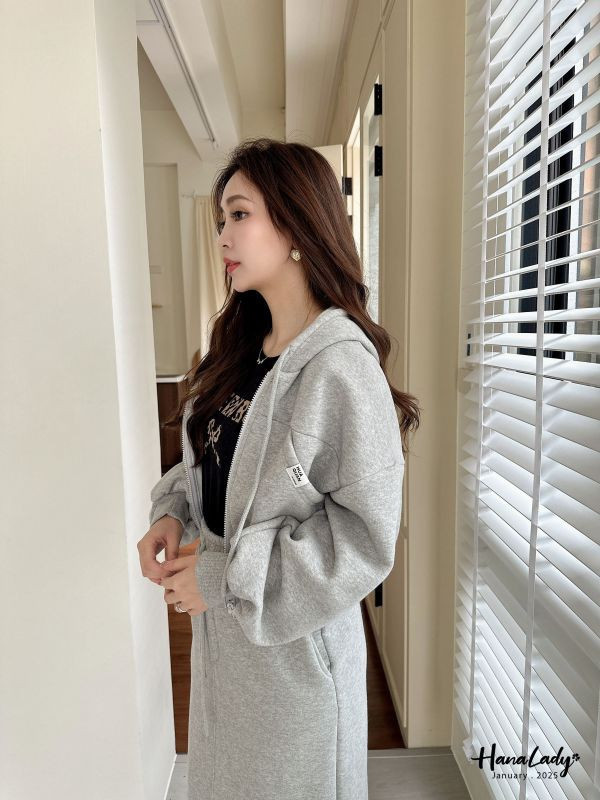 WEA28 冬天就要有暖暖的刷毛套裝 