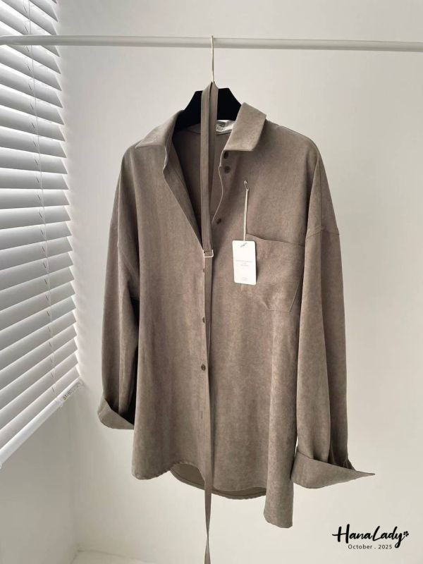 WTA78 簡約附腰帶長版蜜桃絨衫 