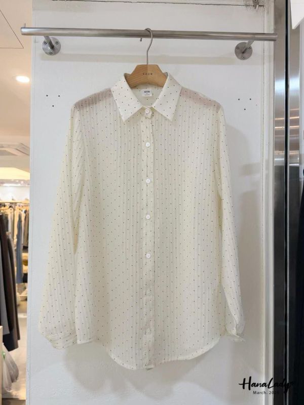 LSA49 兩件式壓紋點點上衣 