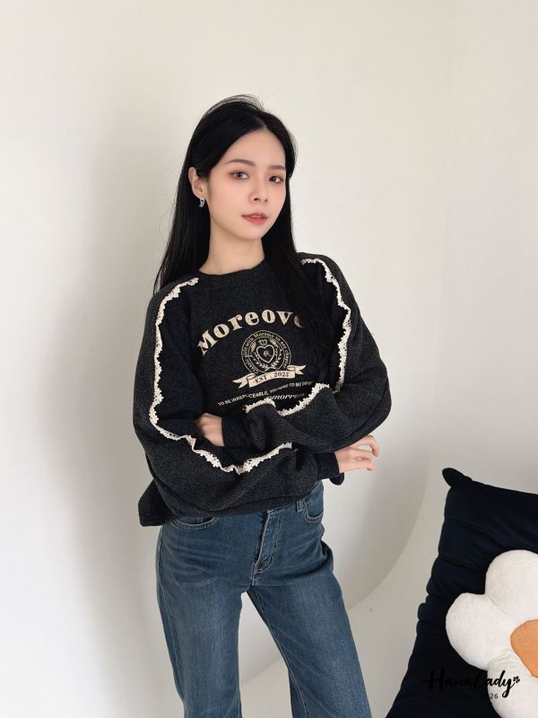 LEA41 坑條蕾絲袖印花棉絨T 