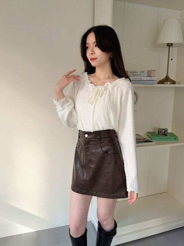 WQA68 抽繩花邊領毛毛上衣 