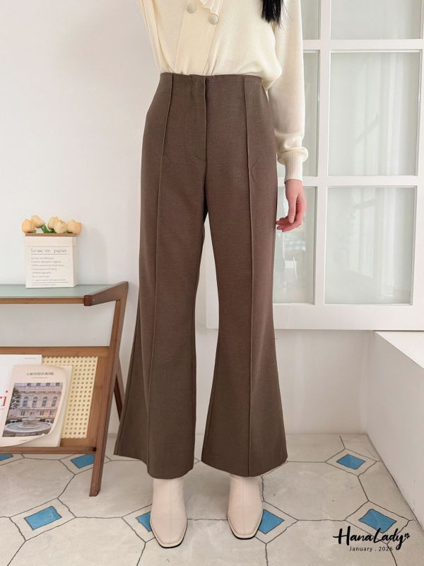 LEA91 輕薄棉絨休閒微喇叭西裝褲 