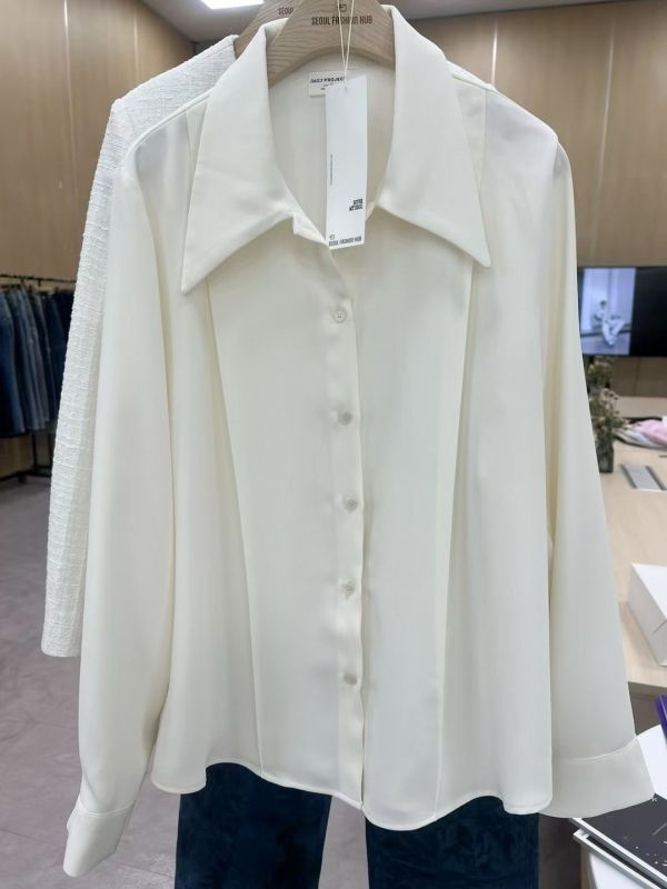 WQA97 簡約三角領車線雪紡衫 