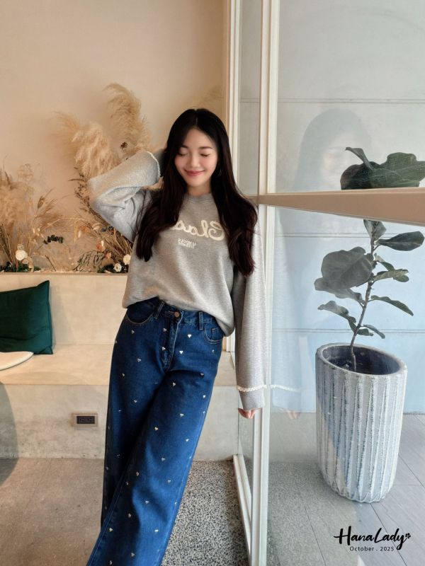 WTB28 燙銀愛心直筒丹寧褲 