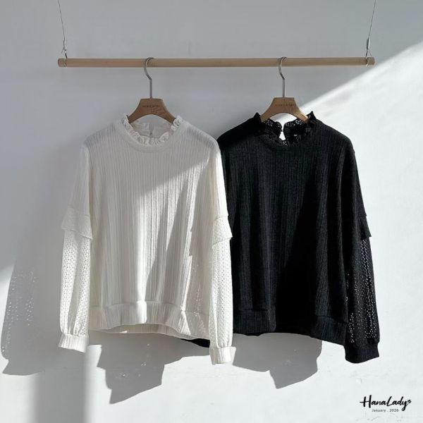 LEA24 細坑條造型簍空袖上衣 