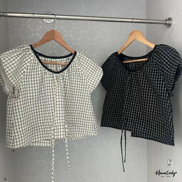 LFB09 格紋下綁結短版上衣 