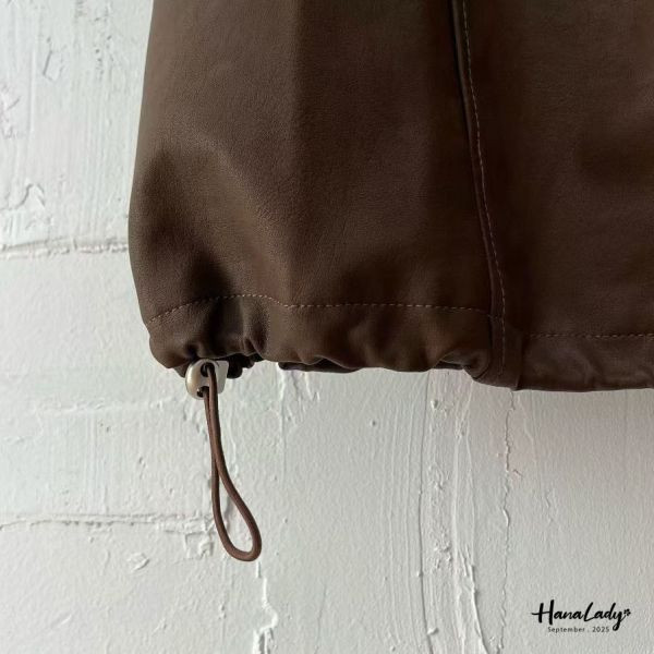 WKA39 率性三釦V線皮質背心 