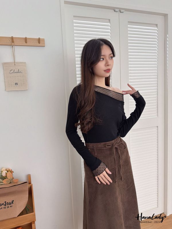 WJA89 點點紗針織寬領上衣 