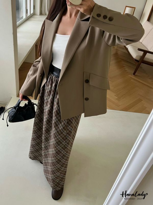 WJA36 造型皮邊格紋長裙 