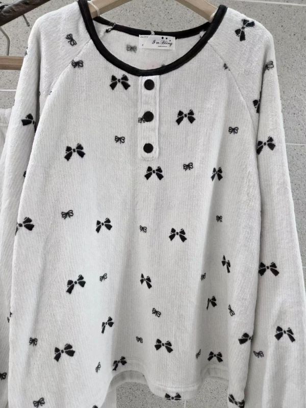 WQB34 暖呼呼的法蘭絨睡衣 