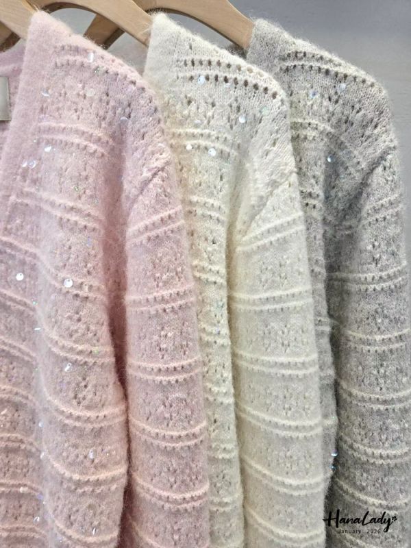 LEA21 簍空洞洞亮片針織上衣 