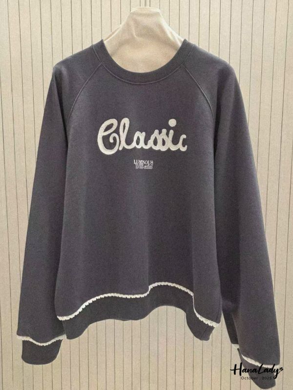 WTB31 質感刺繡字母大學T 