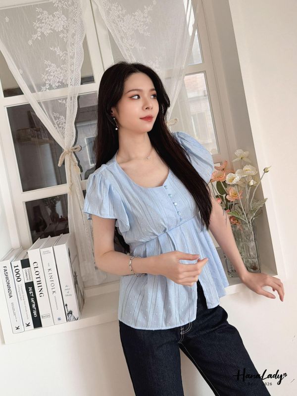 LFA29 線條繡球布綁帶上衣 