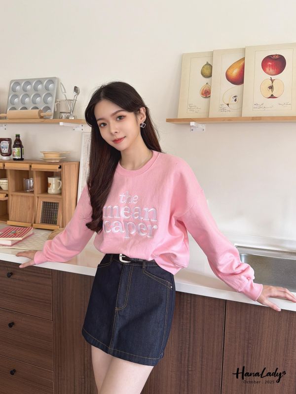 WTA56 休閒刺繡字母短版T 