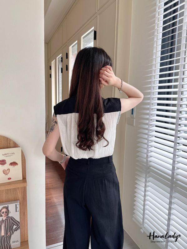 WKA12 三角翻領剪裁設計款上衣 