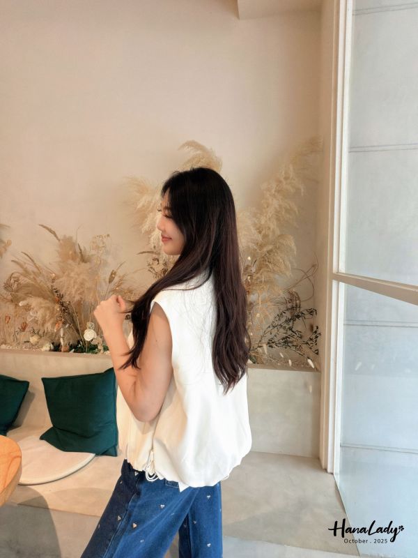 WTB35 必收俐落翻領拉鍊背心 