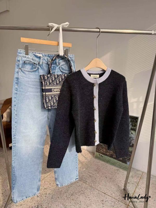 LEA12 配色領造型金釦上衣 