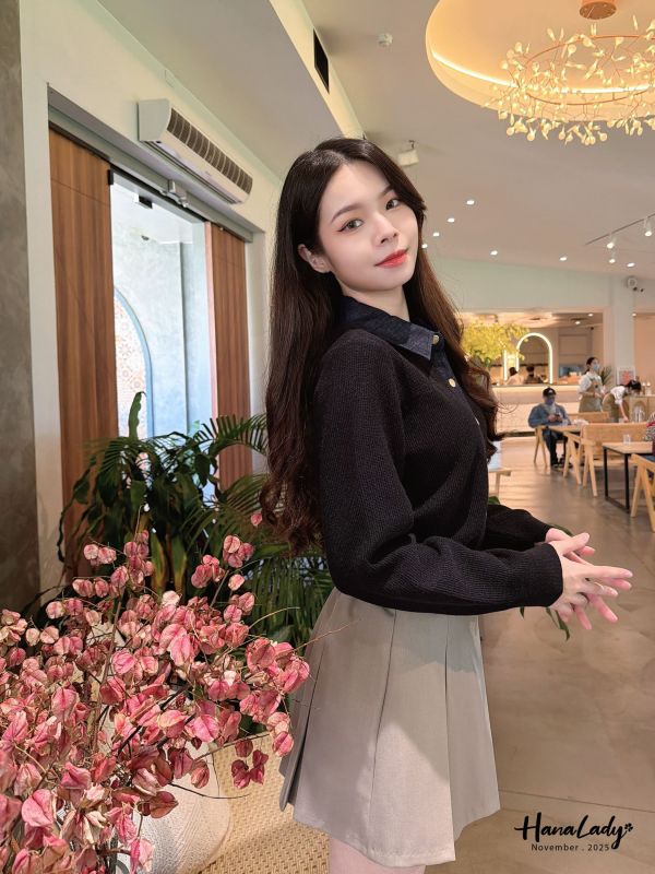 WJB17 俐落針織拼接丹寧上衣 