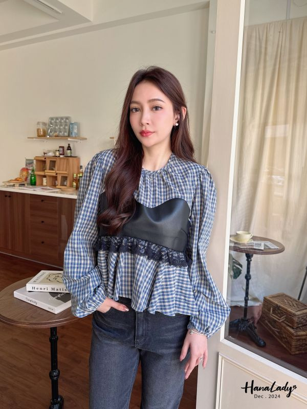 FQA75 冬日格紋皮革拼接蕾絲上衣 