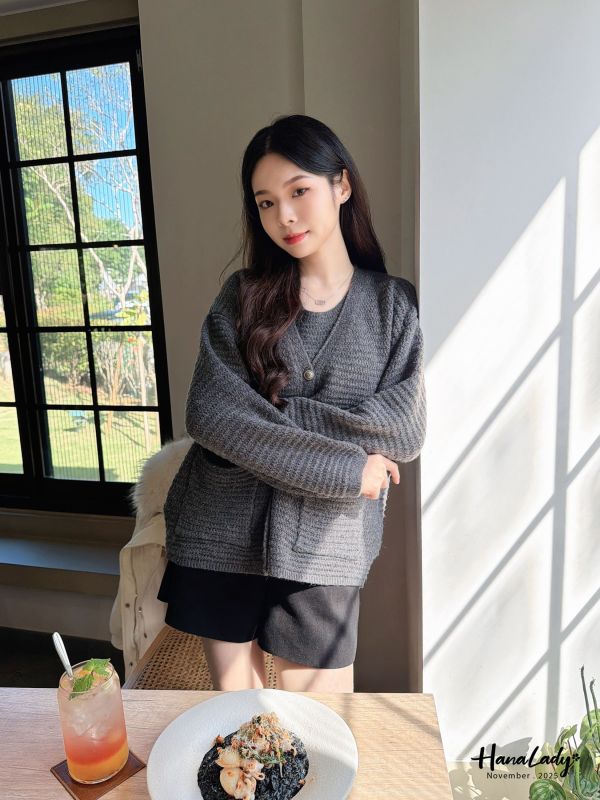 WJB37 超質感兩件式波浪勾針織上衣 