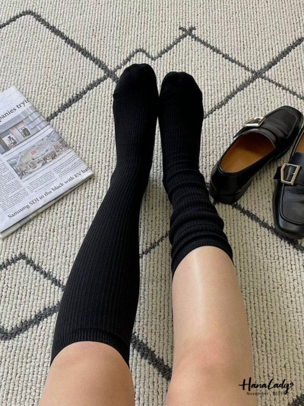 WJB33 純色坑條及膝長襪 