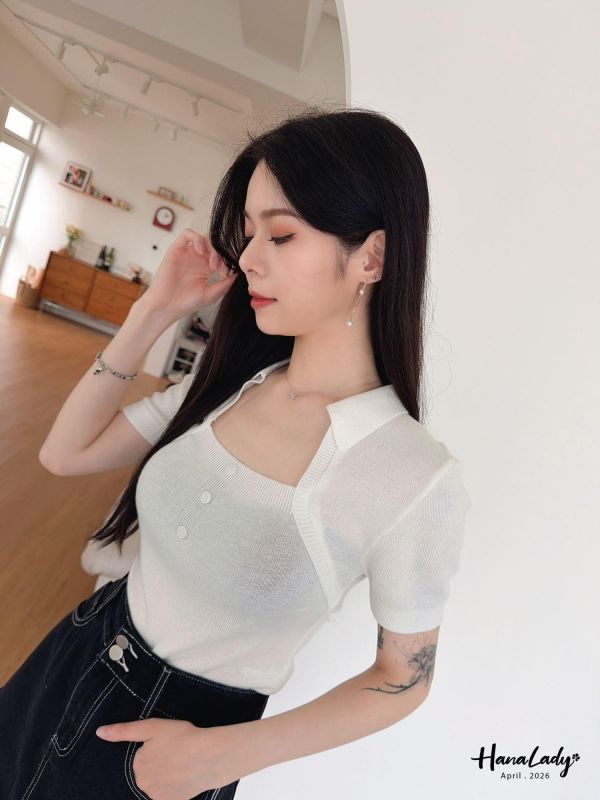 LFA62 小性感細軟針織上衣 