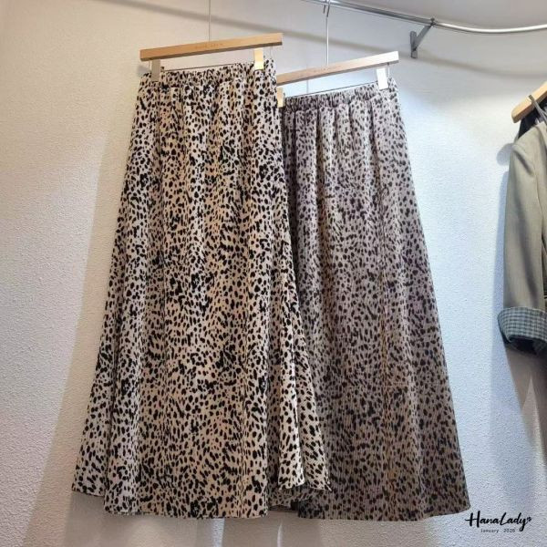 LEA89 一年四季都能穿的豹紋長裙 