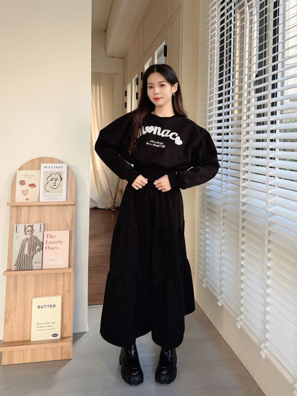 WQB12 蕾絲字母內刷毛蛋糕裙套裝 