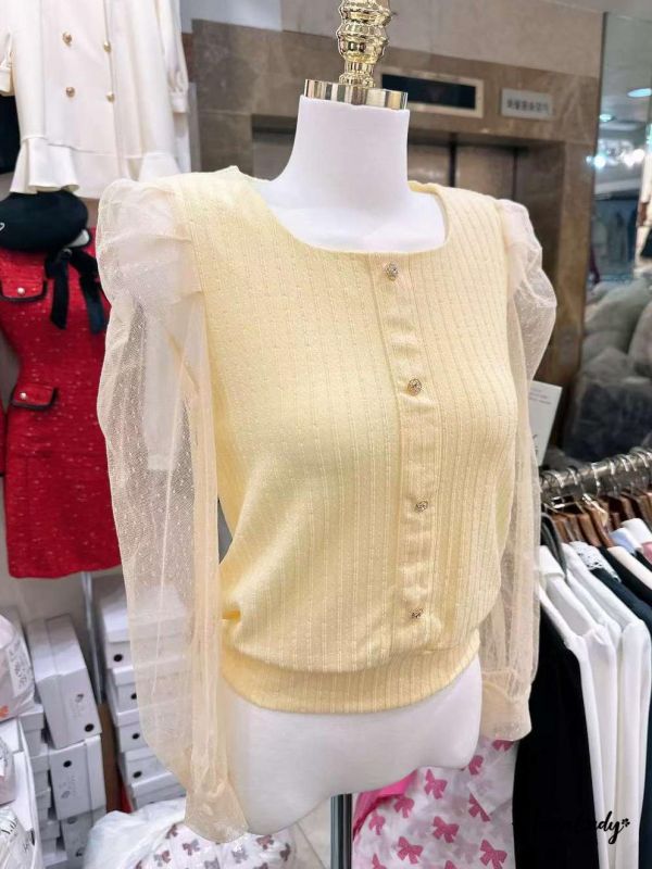 LSA19 蕾絲點點透袖針織上衣 