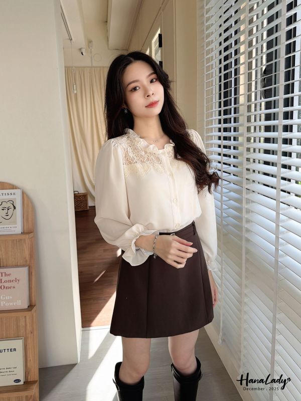 WQA90 優雅荷葉蕾絲領雪紡衫 