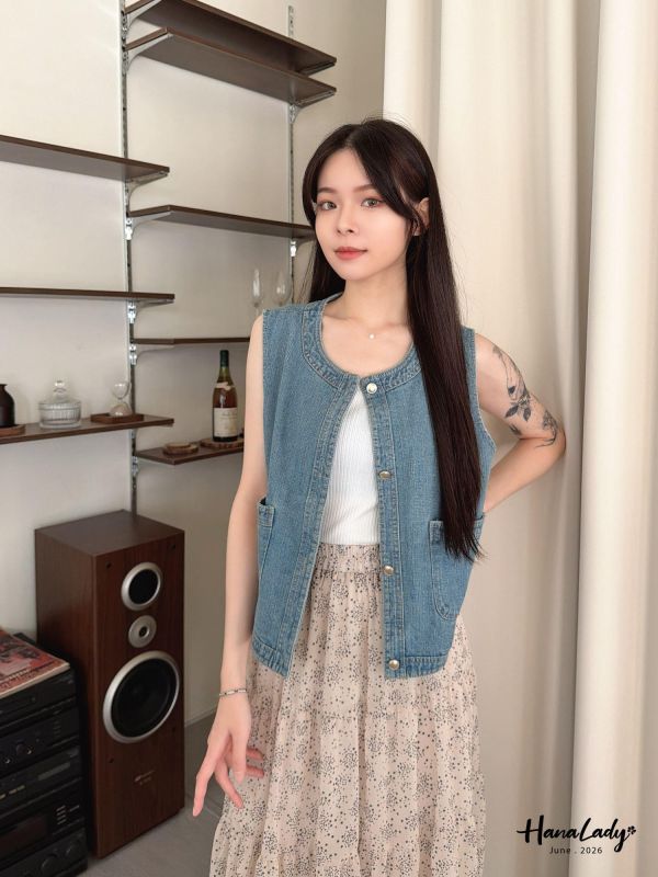 LLA04 復古金釦小口袋丹寧背心 