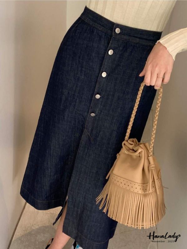 WJA75 前開衩排釦直筒丹寧裙 