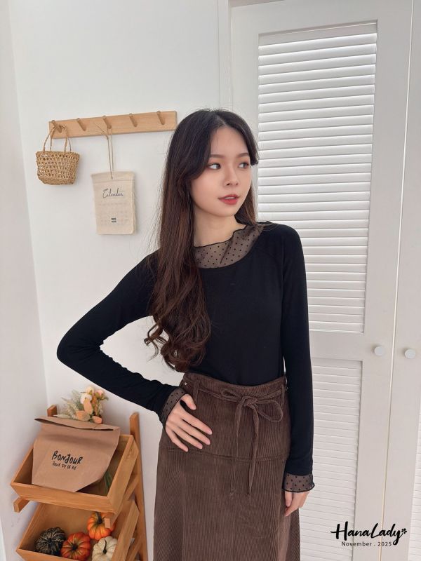 WJA89 點點紗針織寬領上衣 