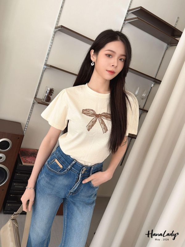 LWA52 配色蝴蝶結印花T恤 